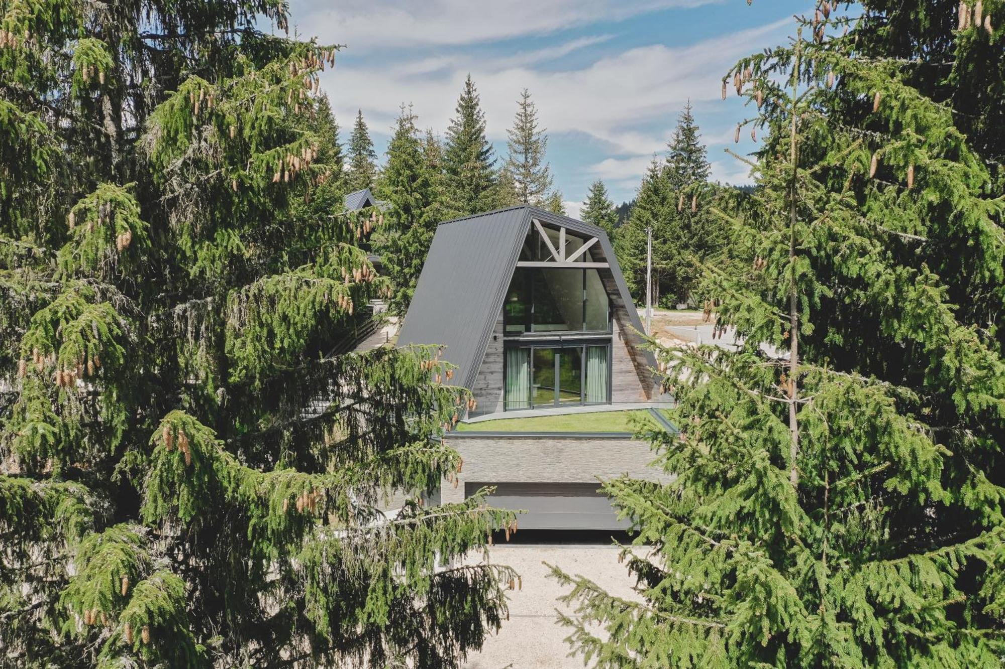 Jahorina Rusovo Village Bilik gambar